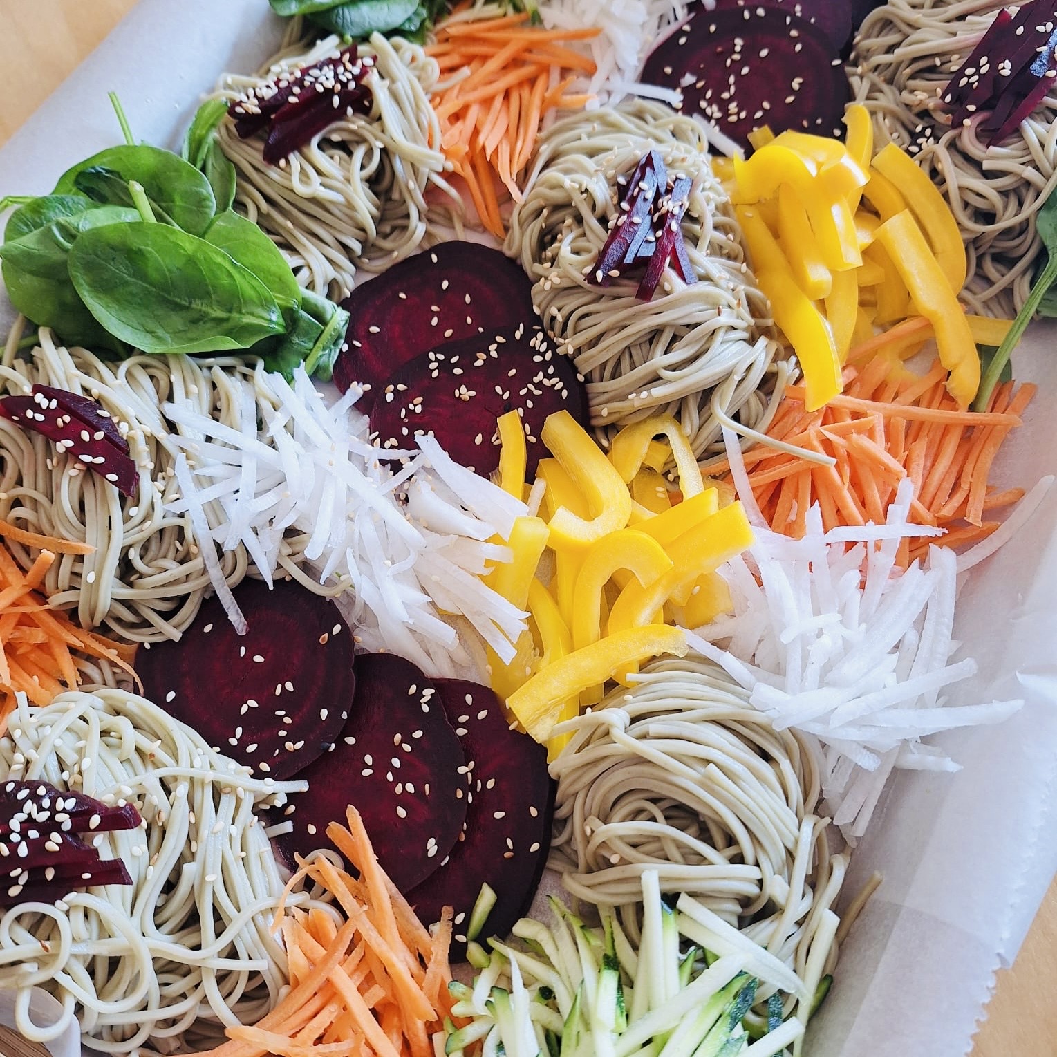 Kalte Green Tea Soba mit viel Rohkost und roter Bete – Schritt 8