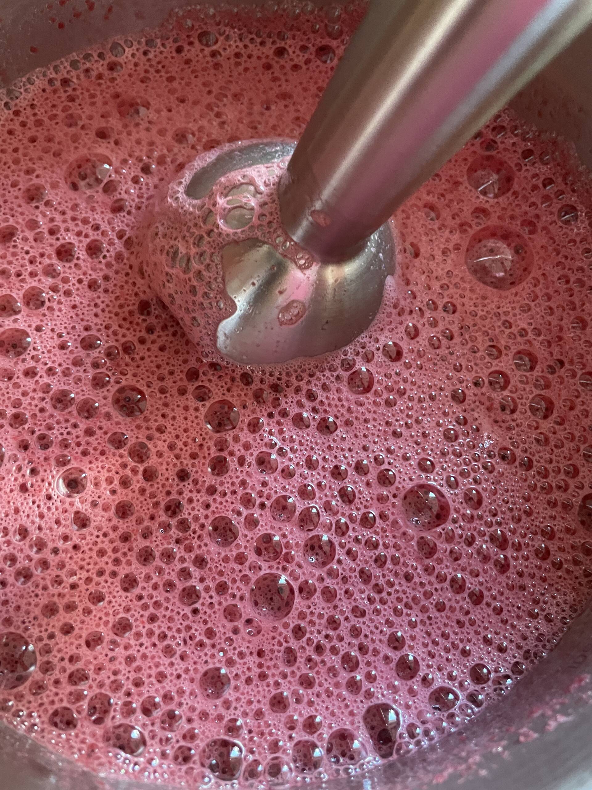 Kirsch-Schnitten mit weißer Schokolade – Schritt 1