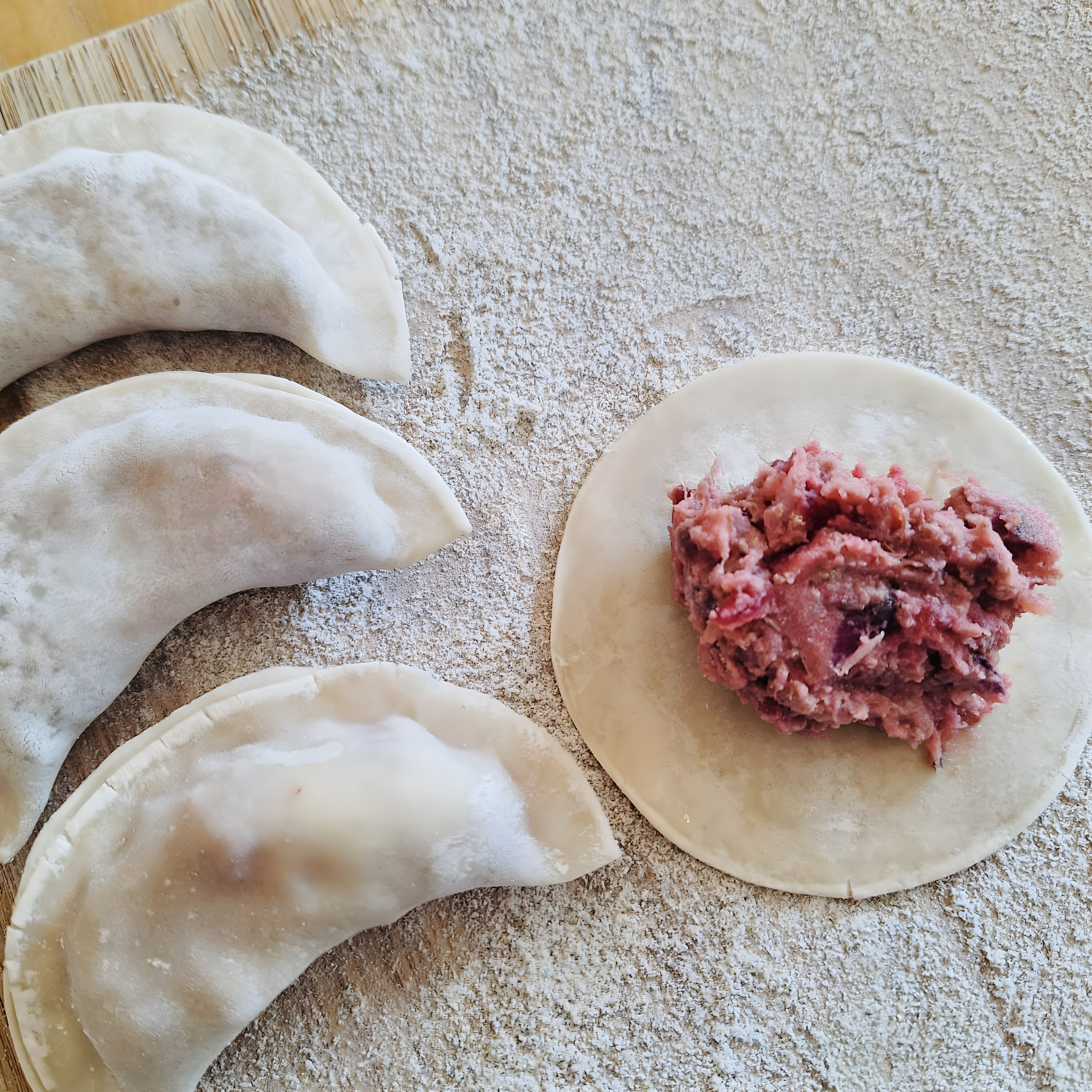 Koreanische Mandu mit Labskaus-inspirierter Rote-Bete-Füllung – Schritt 6