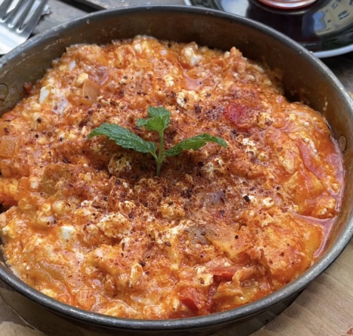 Menemen (türkisches Rührei)