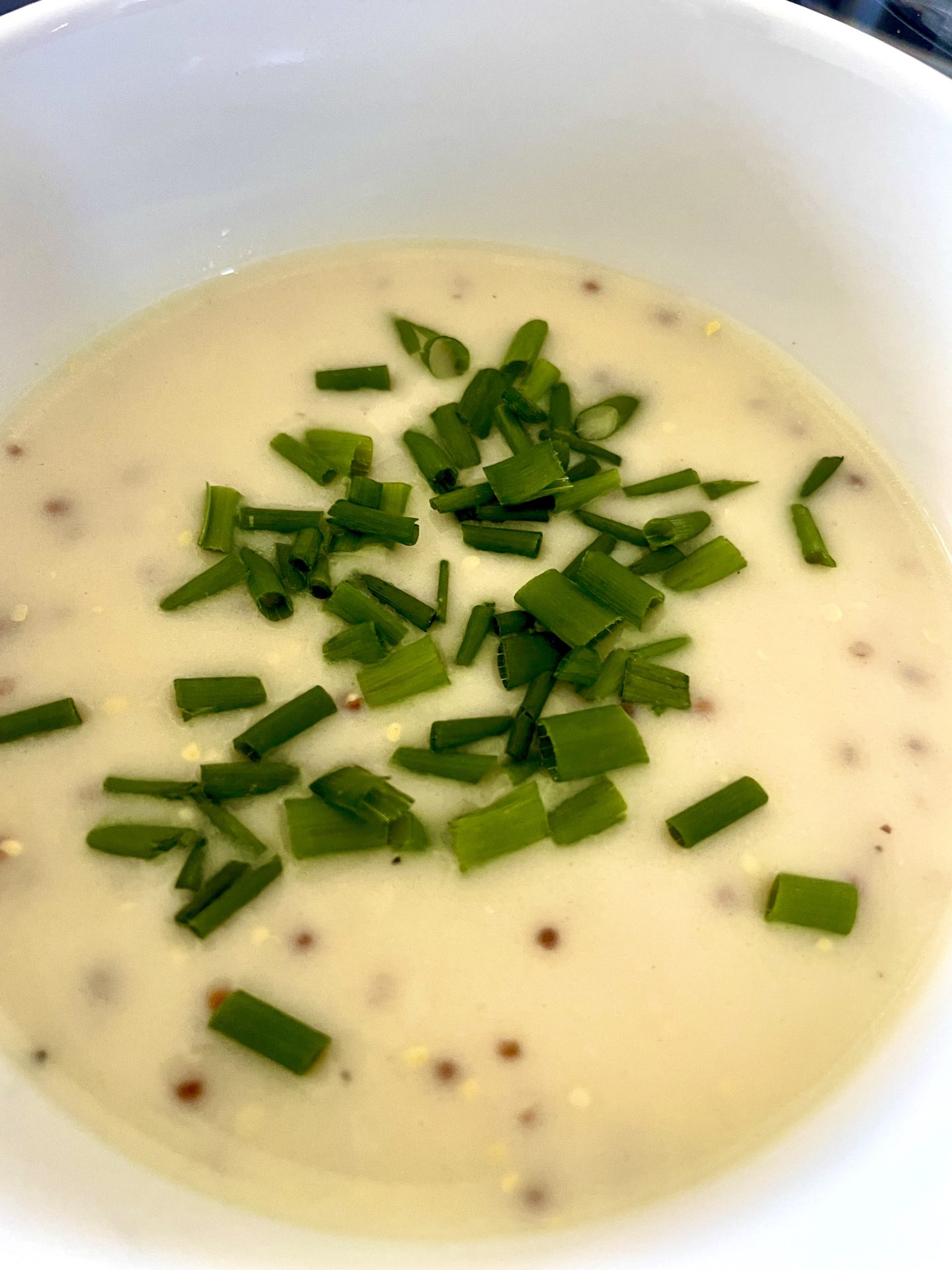 Mosterdsoep (niederländische Senfsuppe)