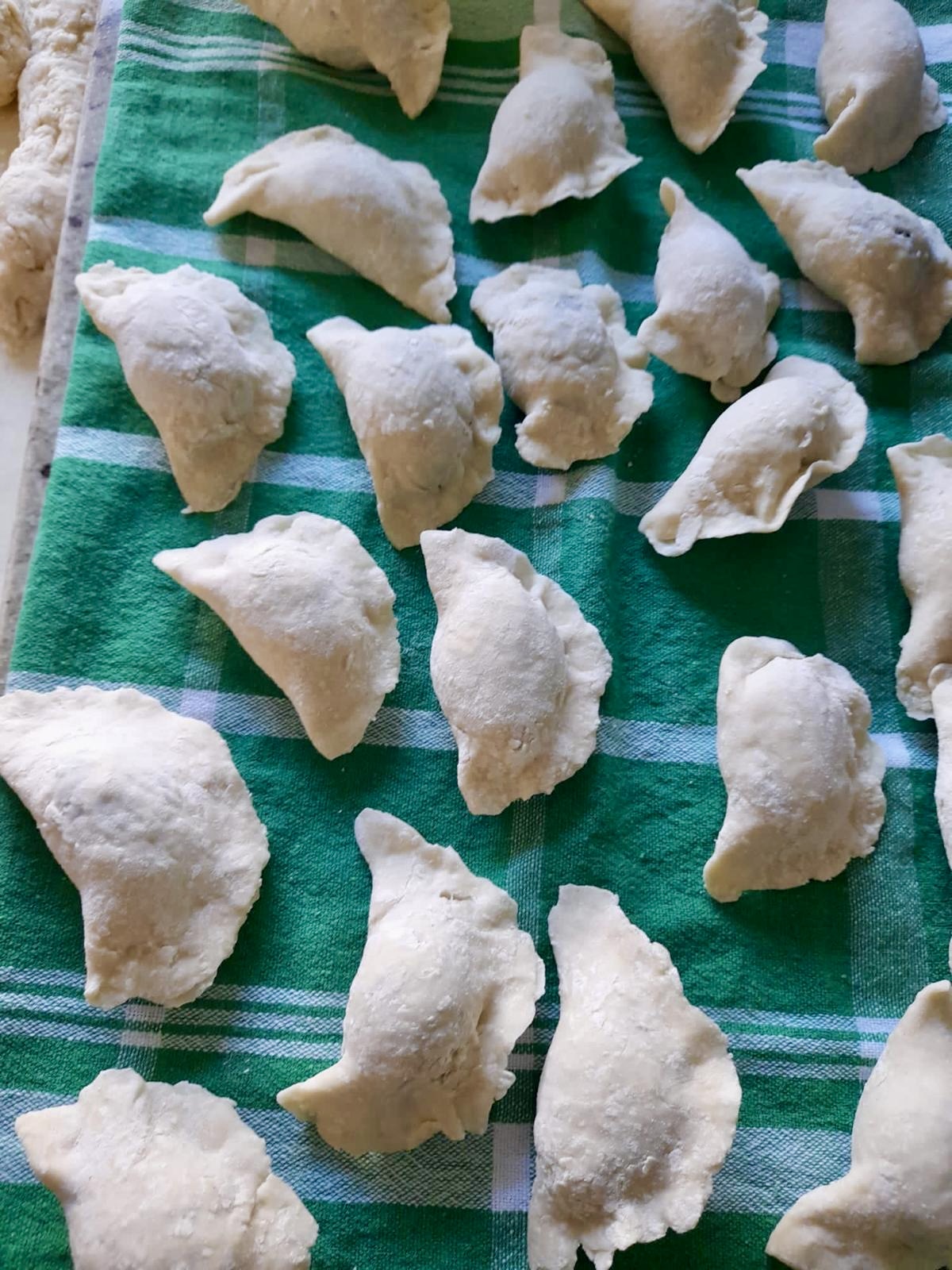 Piroggen mit Pflaumen by Caren Miosga – Schritt 4