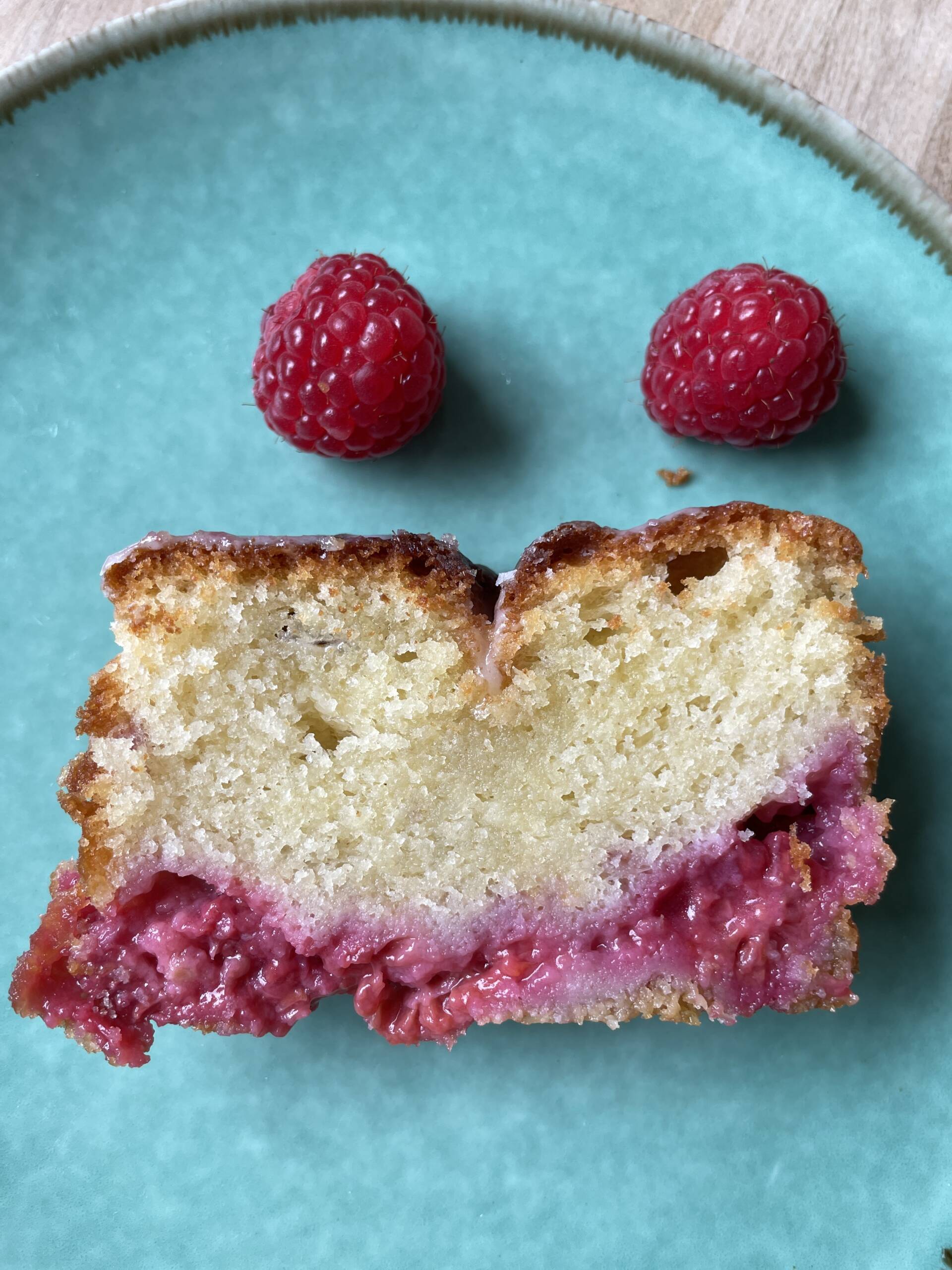 Saftiger Himbeerkuchen