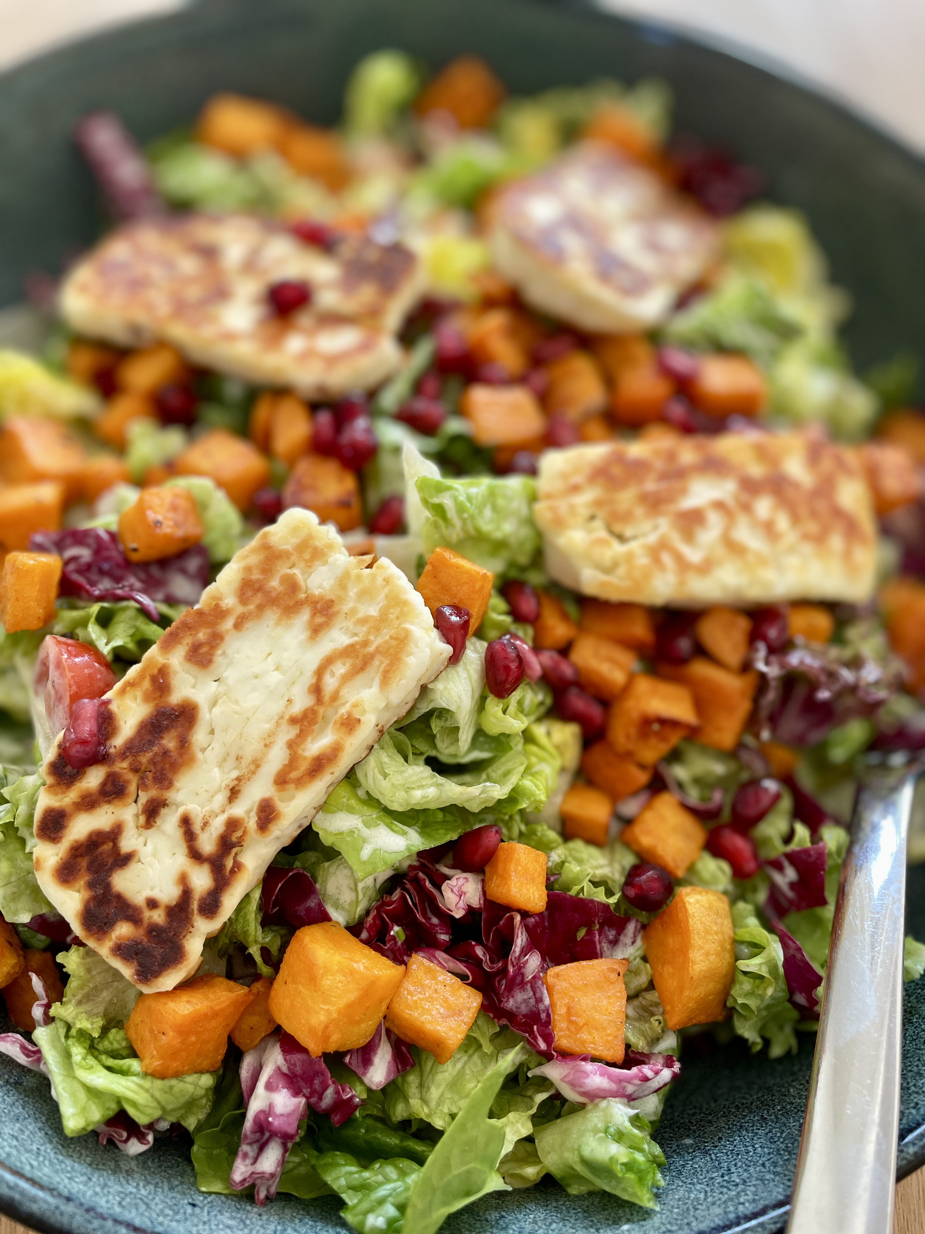 Salat mit Halloumi und Süßkartoffeln – Schritt 7