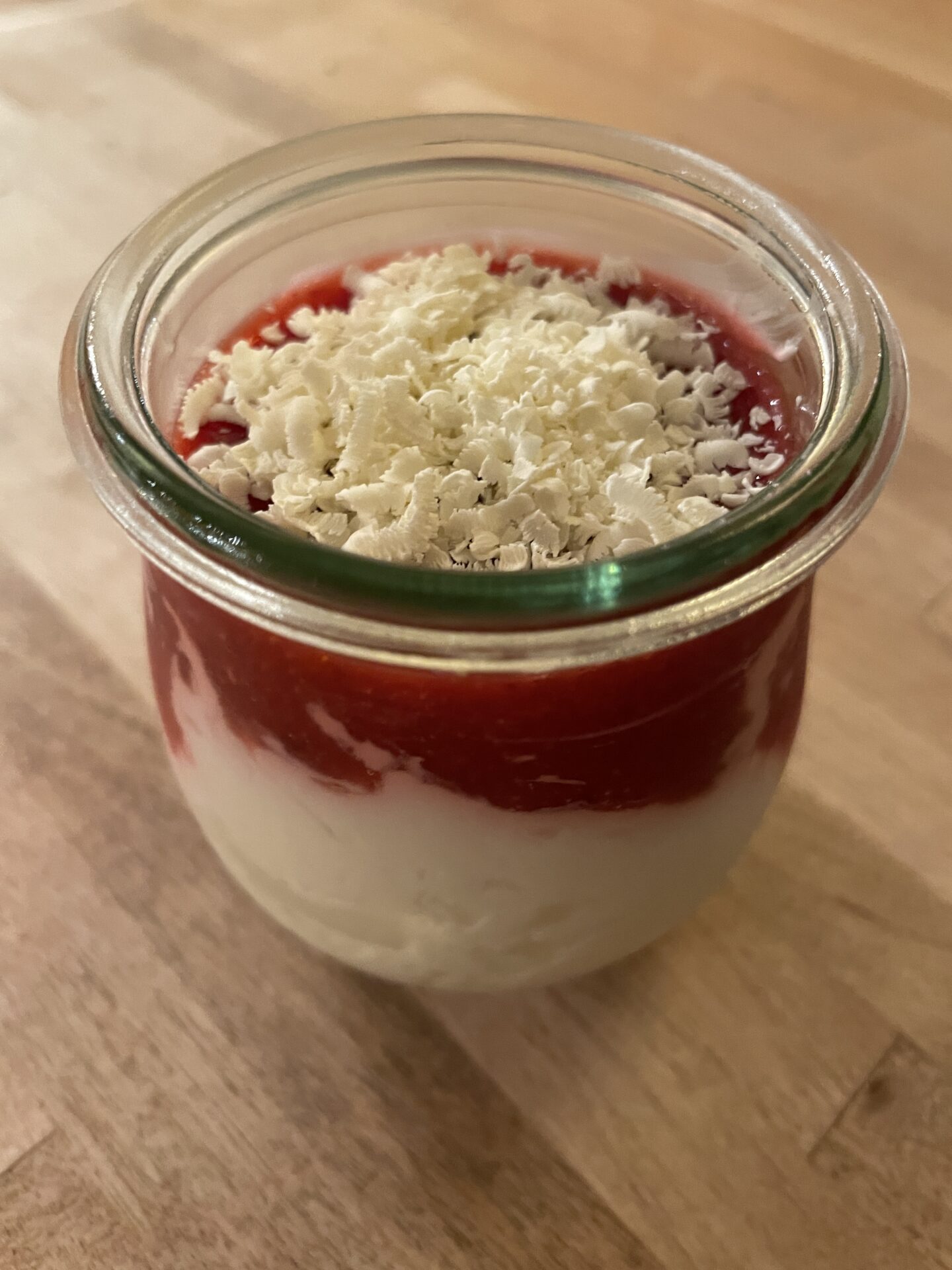 Spaghettieis-Dessert