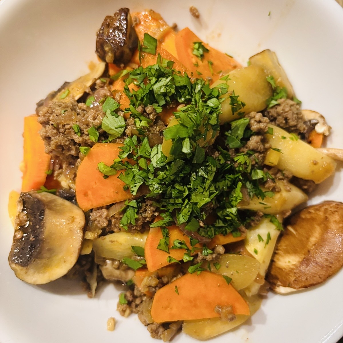 Thailändische Spargel-Hackpfanne "König Bhumibol"